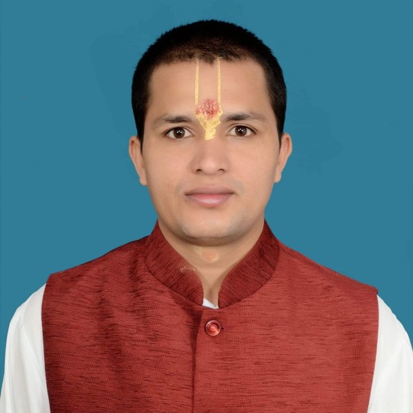 बझाङको समग्र विकासका लागि ‘सही नेतृत्व’ आवश्यक : जोशी