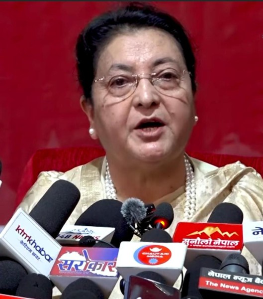 पूर्वराष्ट्रपति विद्यादेवी भण्डारी को राजनीतिक सक्रिय ले एमाले भित्र हलचल